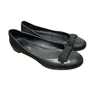 Chanel Black Leather CC Logo Bow Ballet Flats Size EU 40 US 9 Slip-On Shoes